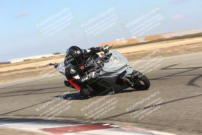 media/Nov-03-2024-TrackDaz (Sun) [[44580f4982]]/B Group/120pm (Grapevine)/